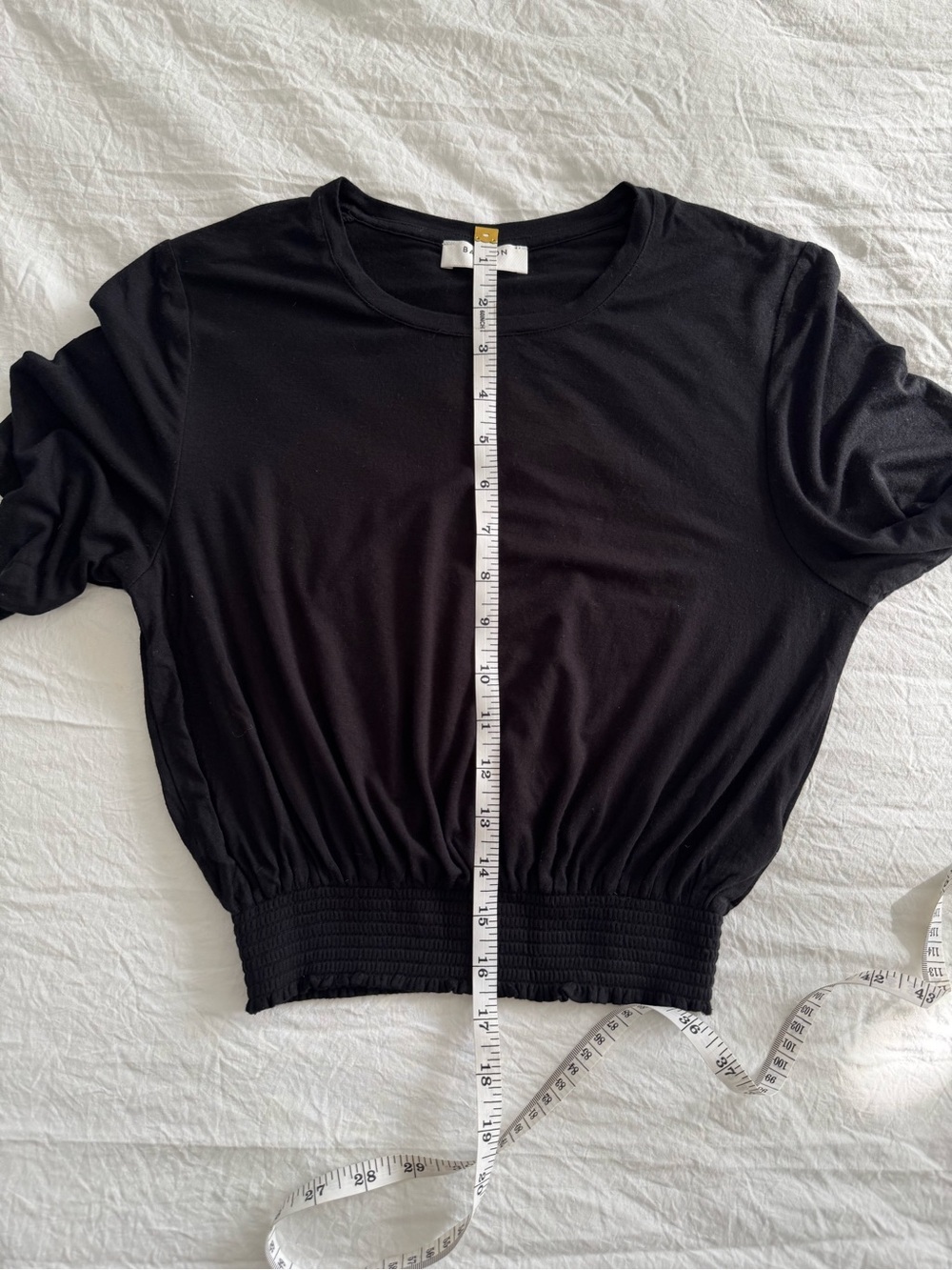 Aritzia Babaton Cropped Smocked Hem Crewneck Top - Black - Picture 9 of 9